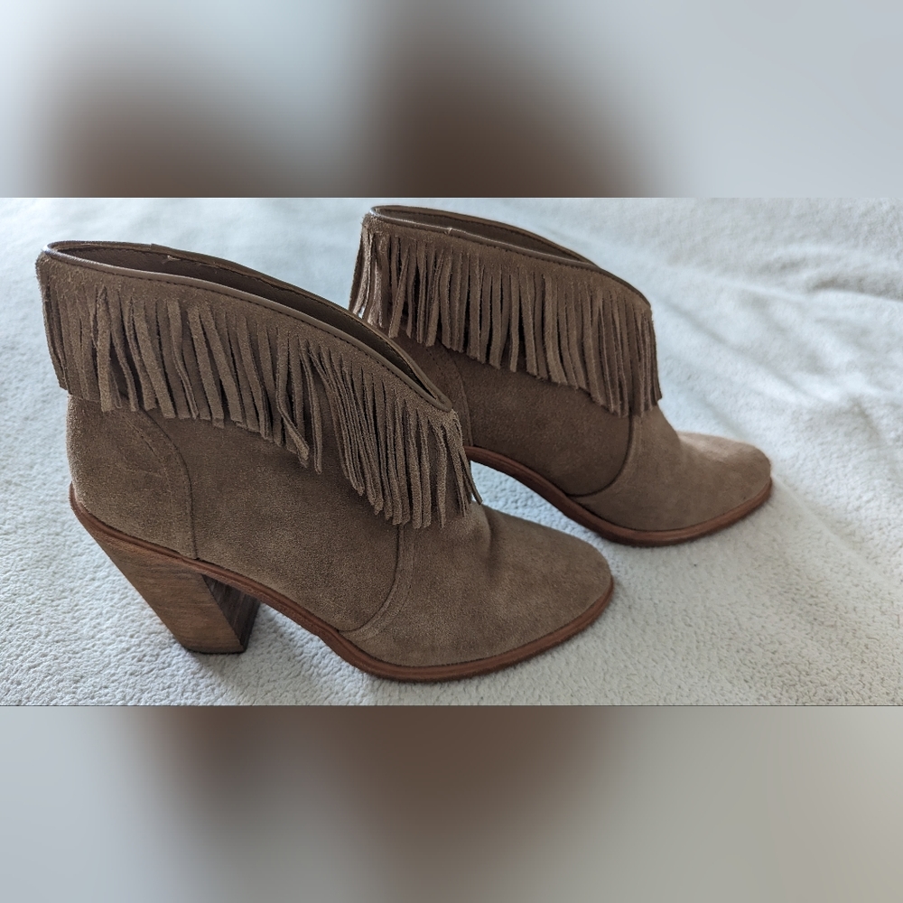 Joie Suede Boots size 37
